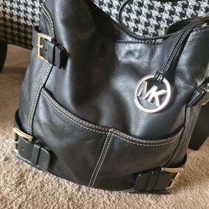 Michael Kors Black Leather Shoulder Bag Large Hobo MK Logo